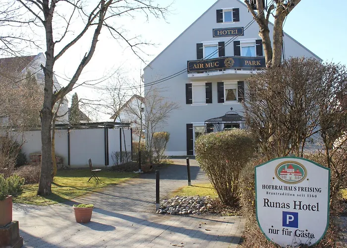 Runas Air Muc Park Sleep & Fly Hallbergmoos